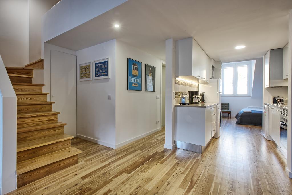 Downtown Boutique Duplex Apartment Lisbon Bagian luar foto